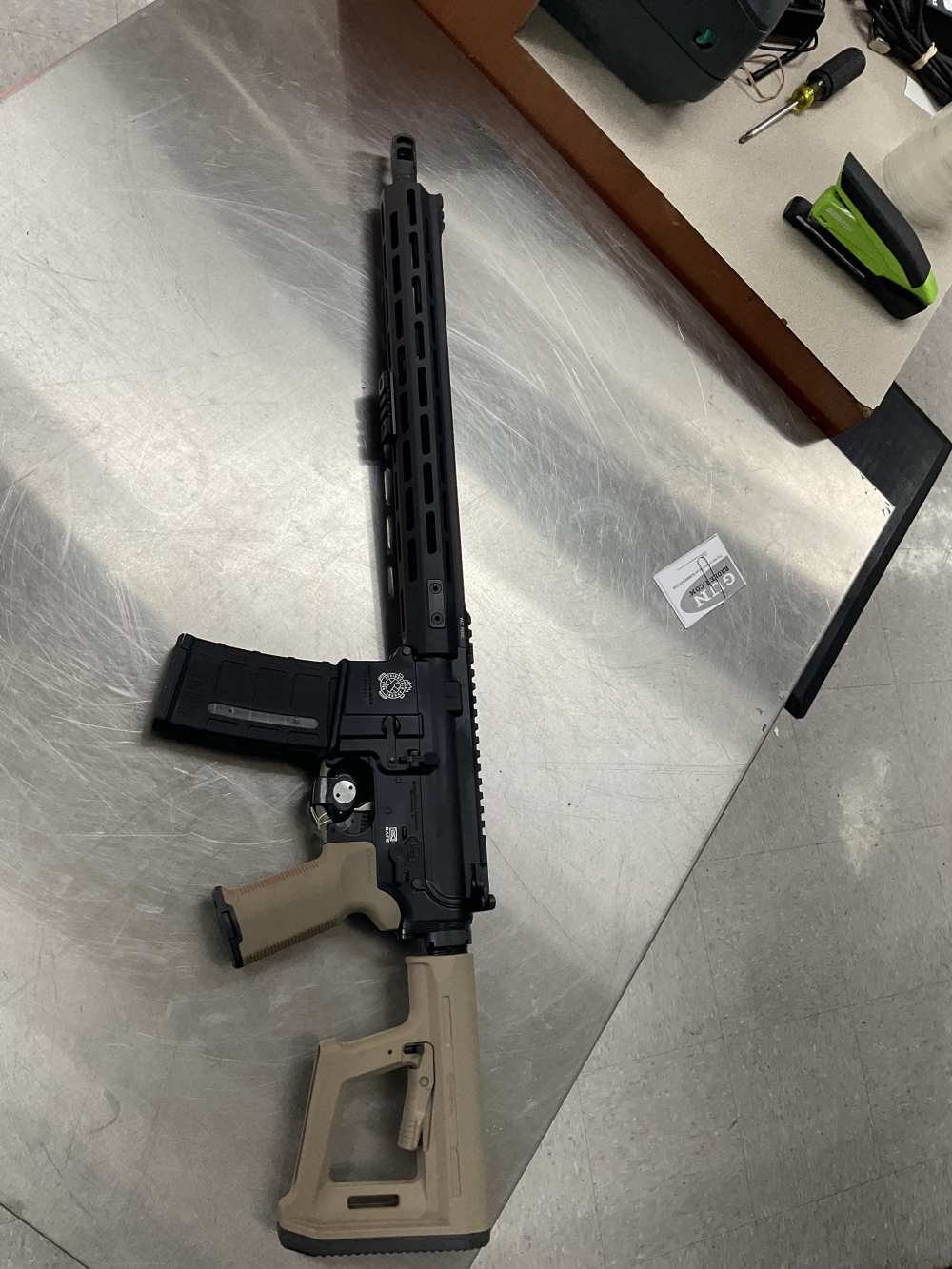 Springfield Saint Victor excellent condition -img-4