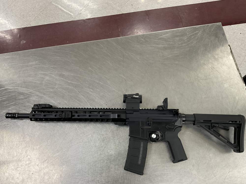 PSA government Issued M4 carbine very good condition -img-0