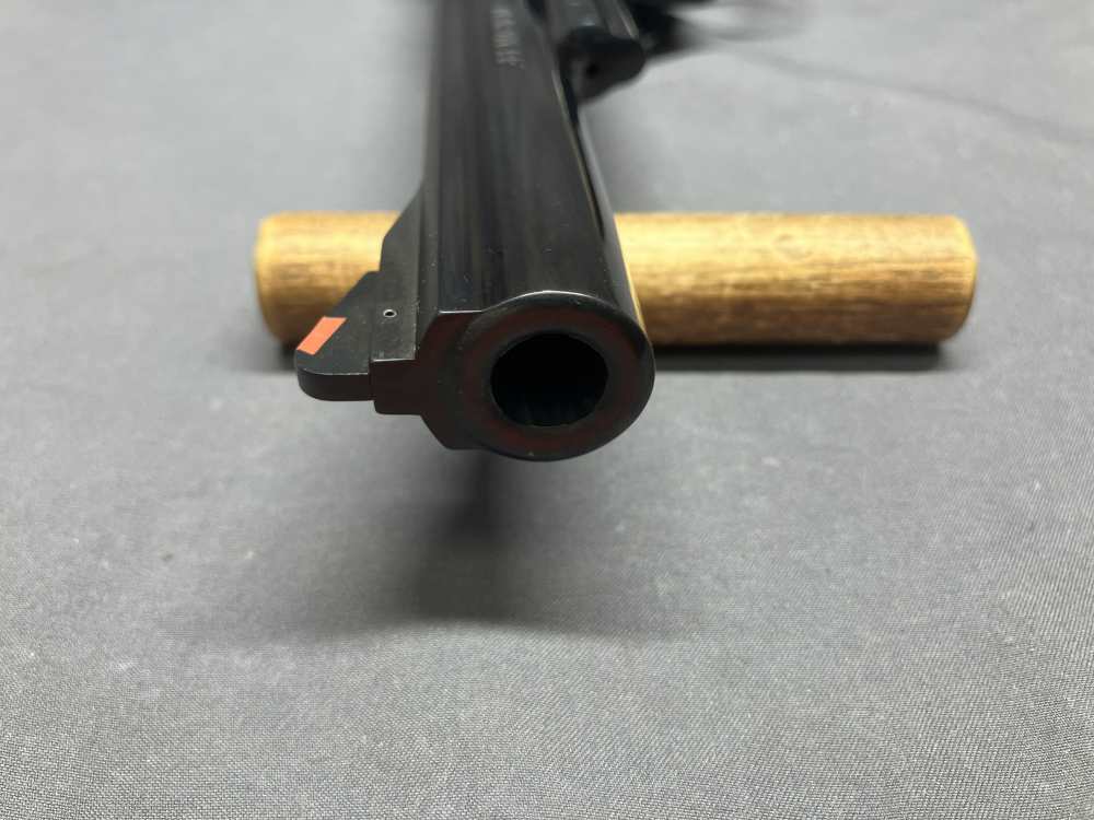 Gorgeous Smith & Wesson 29-10 w/ Display Case - .44 Magnum - 6" Barrel-img-29
