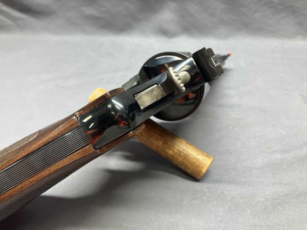 Gorgeous Smith & Wesson 29-10 w/ Display Case - .44 Magnum - 6" Barrel-img-10