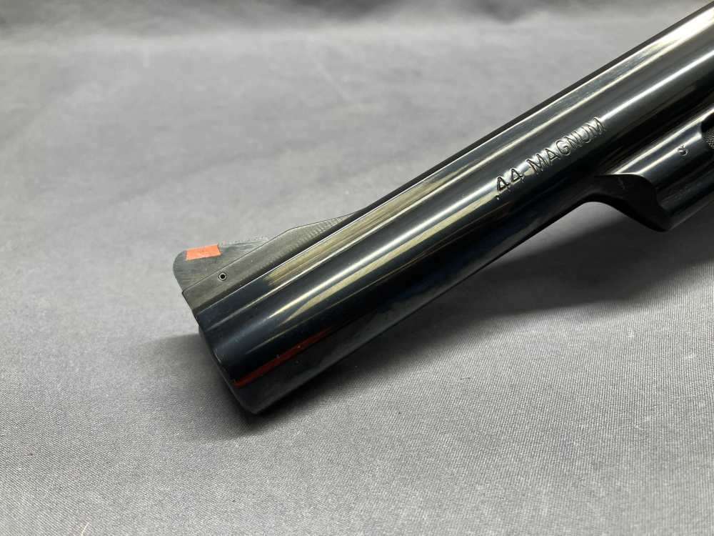 Gorgeous Smith & Wesson 29-10 w/ Display Case - .44 Magnum - 6" Barrel-img-2