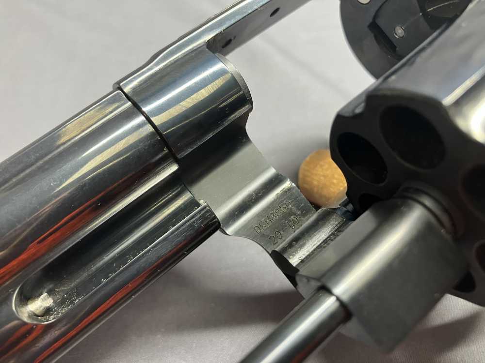 Gorgeous Smith & Wesson 29-10 w/ Display Case - .44 Magnum - 6" Barrel-img-26