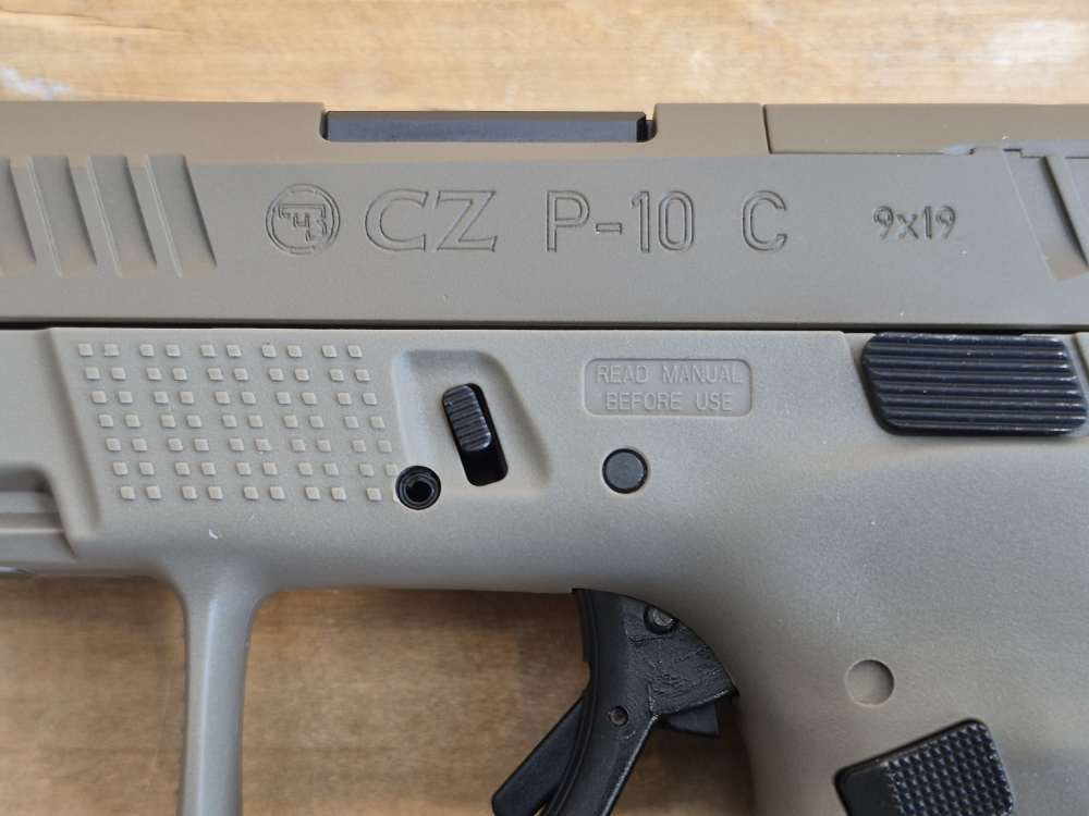 CZ P-10C 9mm FDE +2 Mags & Orig Case Optic Ready 91577-img-12