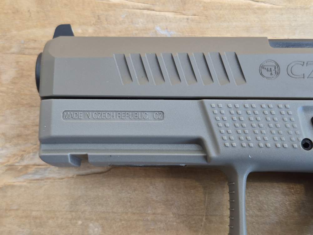 CZ P-10C 9mm FDE +2 Mags & Orig Case Optic Ready 91577-img-11