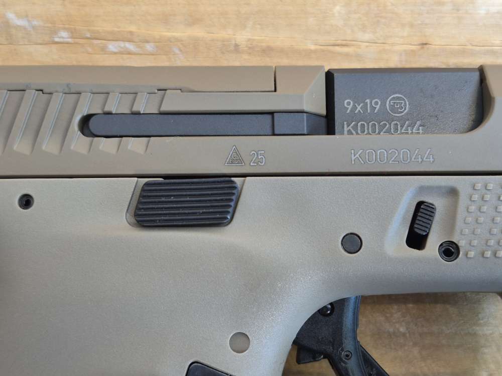 CZ P-10C 9mm FDE +2 Mags & Orig Case Optic Ready 91577-img-7