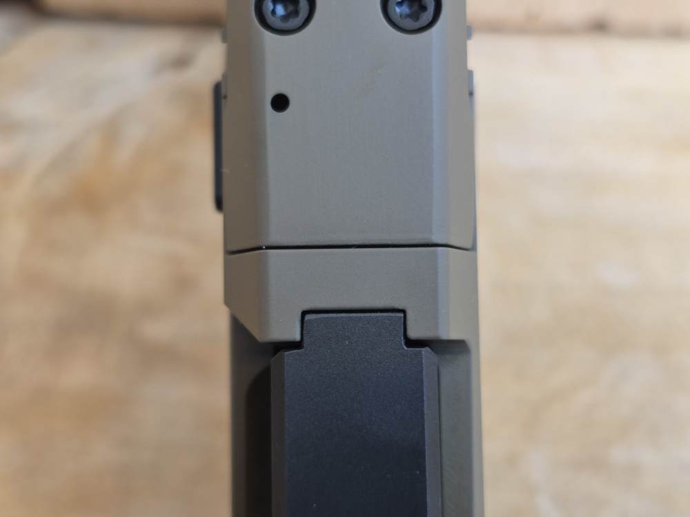 CZ P-10C 9mm FDE +2 Mags & Orig Case Optic Ready 91577-img-19