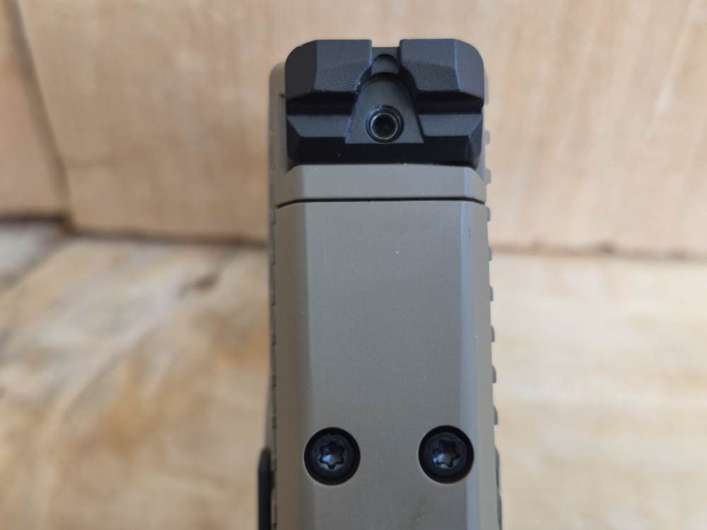 CZ P-10C 9mm FDE +2 Mags & Orig Case Optic Ready 91577-img-20