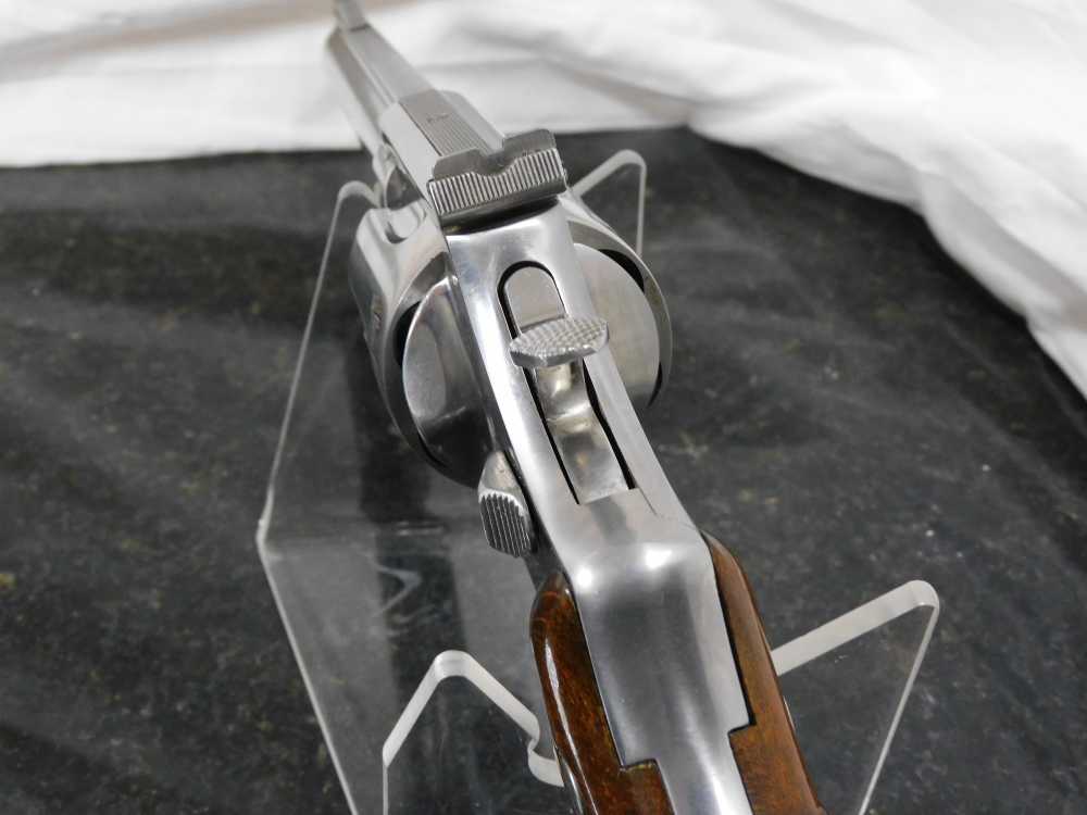 Astra Stainless Revolver 6 inch Barrel 44 Magnum-img-21