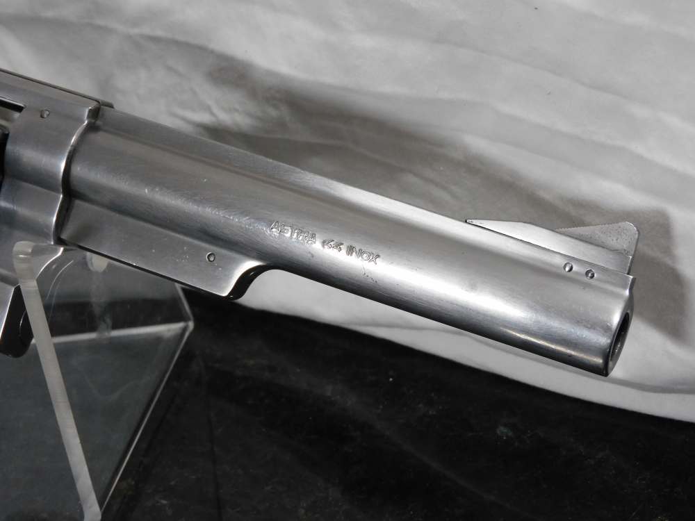 Astra Stainless Revolver 6 inch Barrel 44 Magnum-img-4