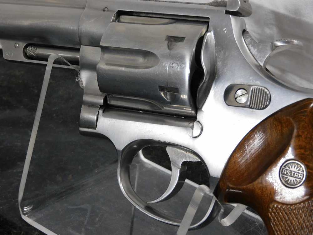 Astra Stainless Revolver 6 inch Barrel 44 Magnum-img-6