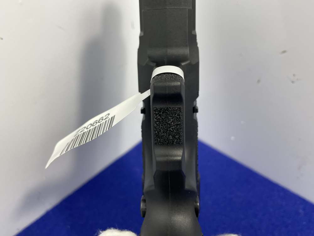 Kimber R7 Mako Carbon Compact 9MM 4.4" Blk*THREADED BARREL W/ HOLOSUN 407K*-img-36