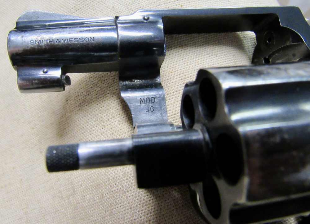 Smith & Wesson Model 36 .38 Special Revolver 1960's .01 NO RESERVE-img-9