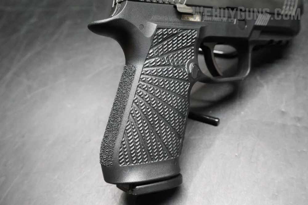Sig Sauer P320 Wilson Combat Semi-Automatic Pistol 9mm Parabellum-img-5