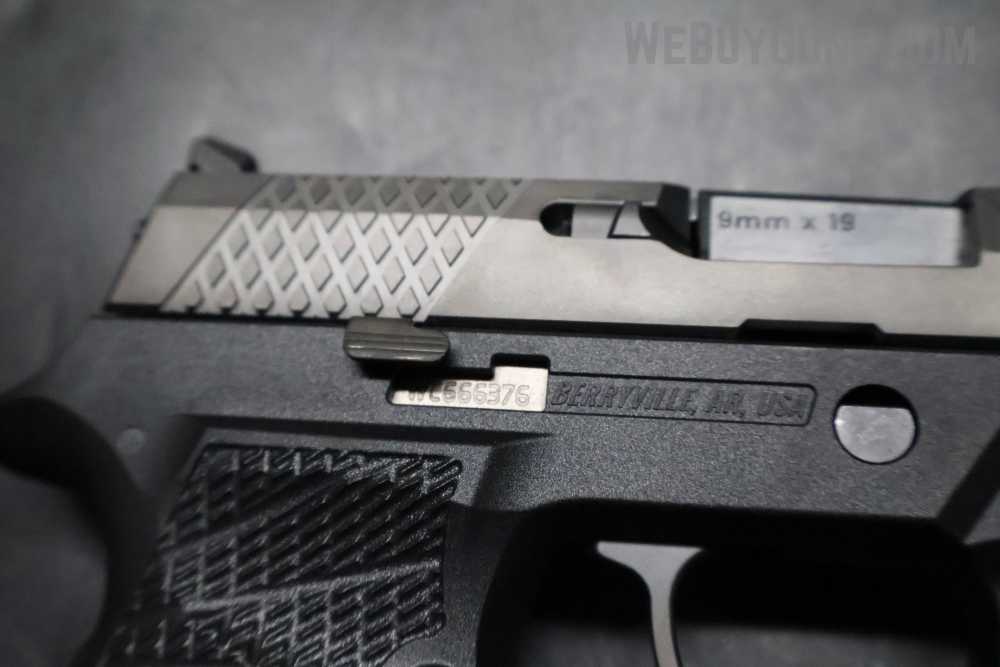 Sig Sauer P320 Wilson Combat Semi-Automatic Pistol 9mm Parabellum-img-21