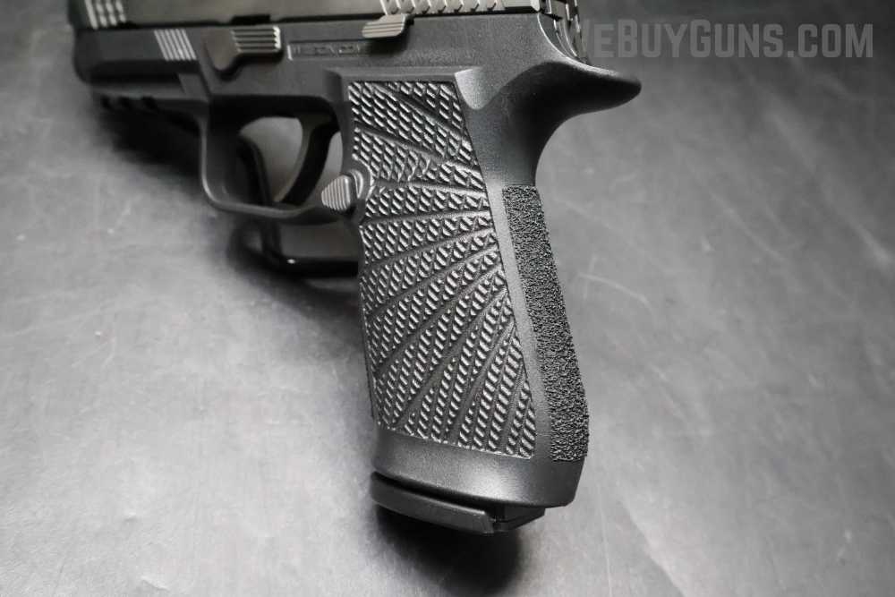 Sig Sauer P320 Wilson Combat Semi-Automatic Pistol 9mm Parabellum-img-9