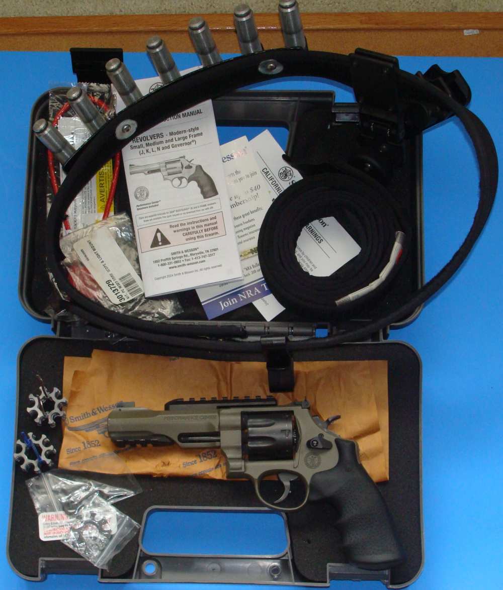 S&W SMITH & WESSON 327PC .357MAG 5"BARREL MOSS FINISH REVOLVER +$700 ACC-img-48