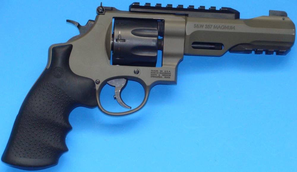 S&W SMITH & WESSON 327PC .357MAG 5"BARREL MOSS FINISH REVOLVER +$700 ACC-img-1