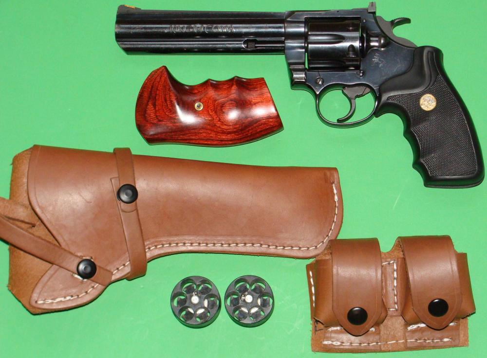 COLT 1989 KING COBRA V FRAME REVOLVER BLUED 6" .357MAG W/EXTRAS-img-1