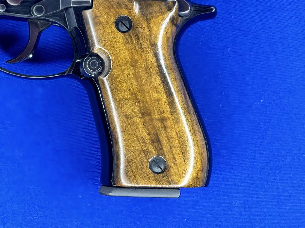 1978 Beretta Mod 81 7.65mm (.32 ACP) 3.8" Semi-Auto Italian Pistol-img-2