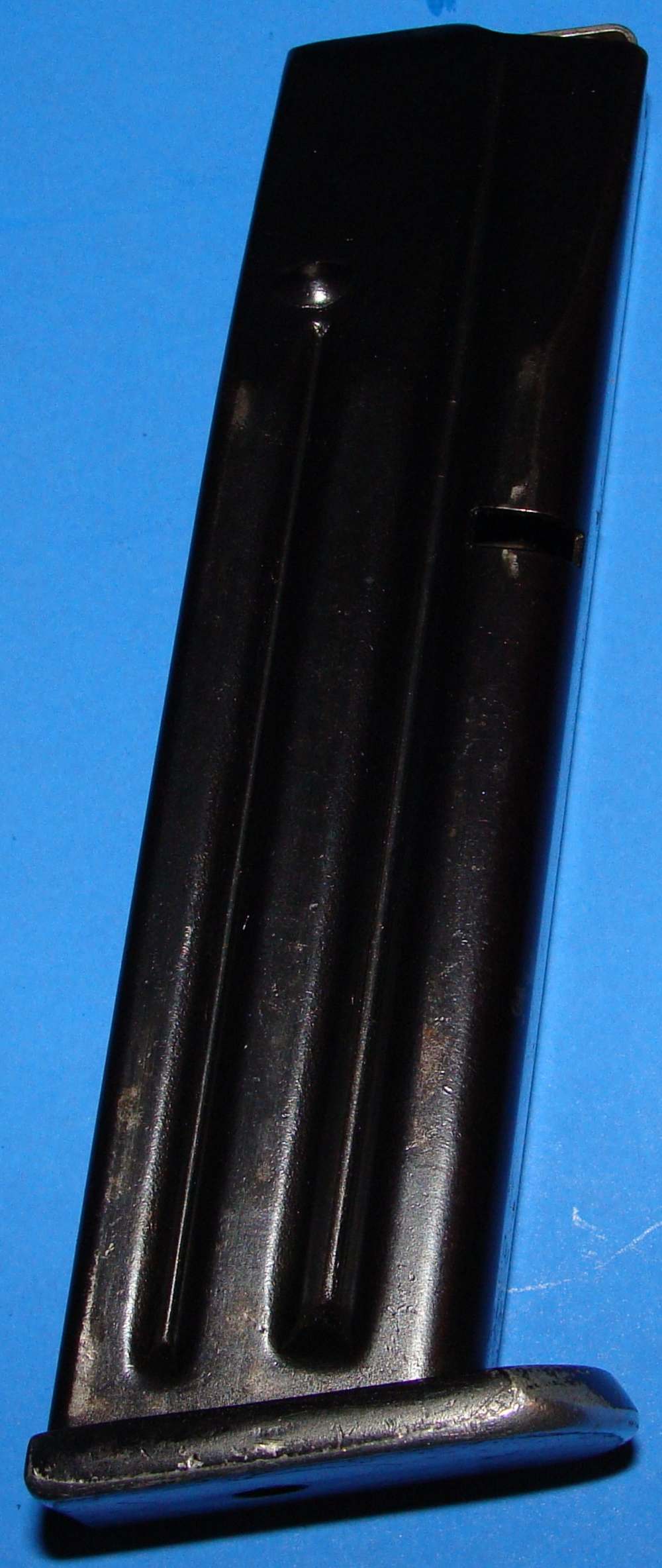 BERETTA MODEL 81 SEMI AUTO PISTOL .32ACP W/MAGS-img-26