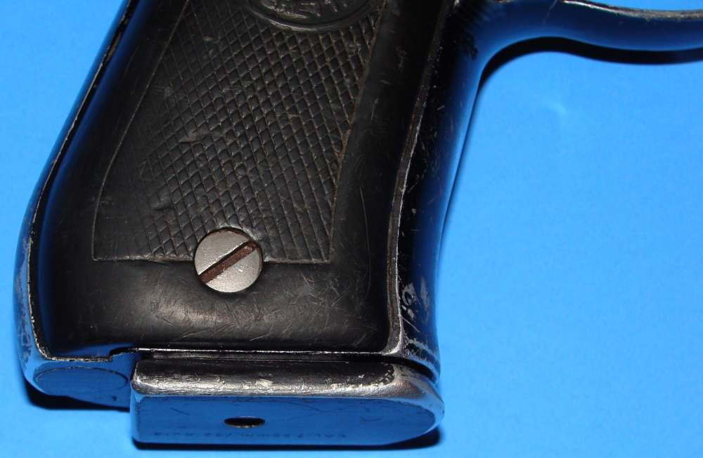 BERETTA MODEL 81 SEMI AUTO PISTOL .32ACP W/MAGS-img-6