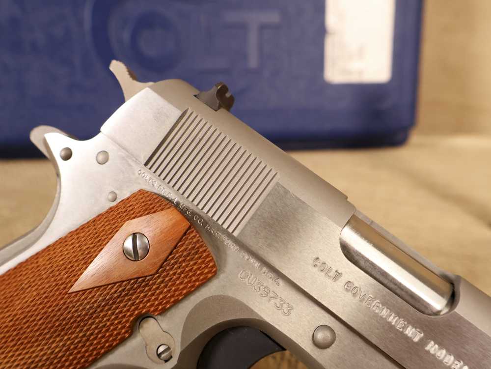 Colt, Government Model 1911, Full-Size, 5" Brushed Stainless Double Diamond-img-12