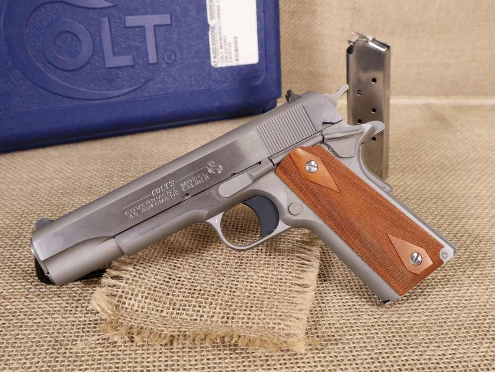Colt, Government Model 1911, Full-Size, 5" Brushed Stainless Double Diamond-img-1