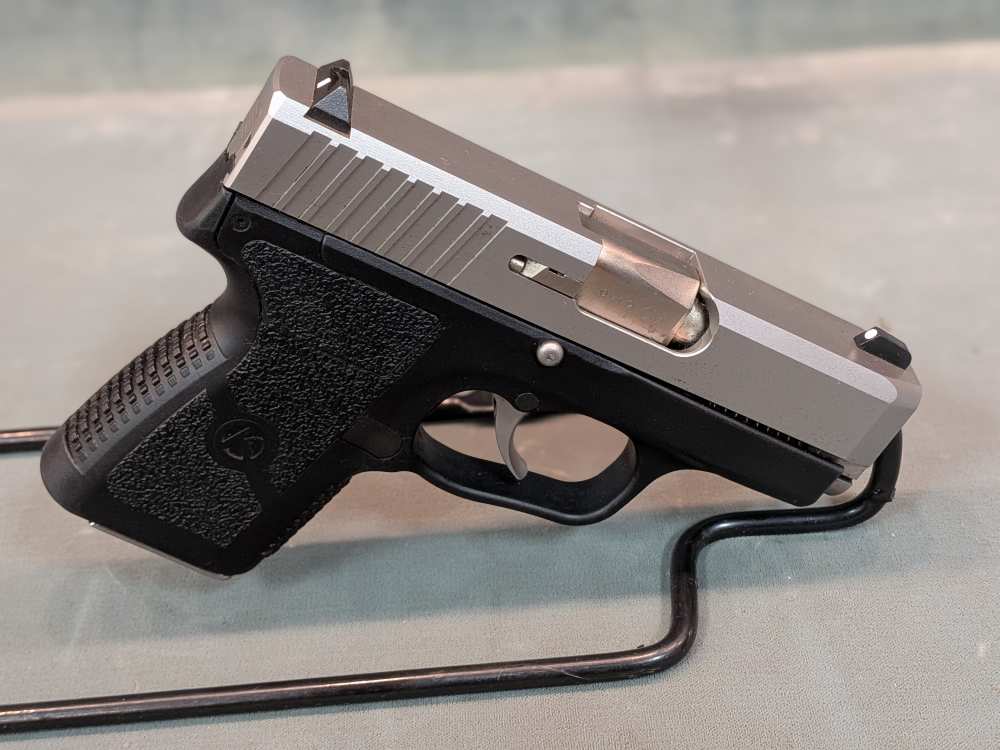 Kahr CM9 9mm Compact Pistol – Two-Tone – 1 Magazine – Used-img-3