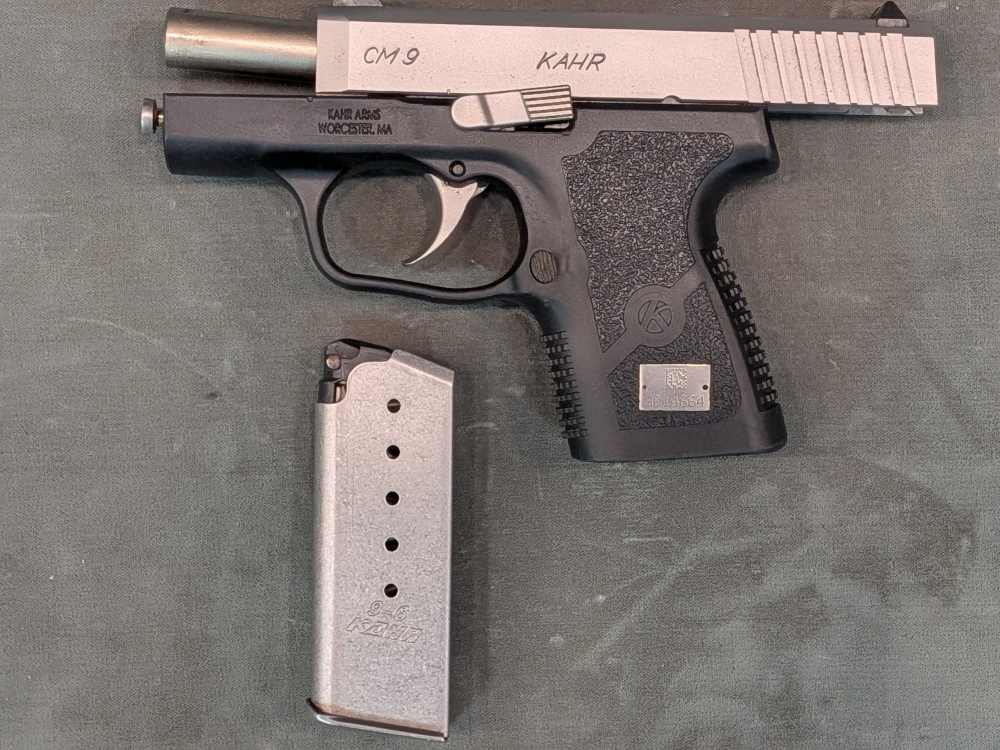 Kahr CM9 9mm Compact Pistol – Two-Tone – 1 Magazine – Used-img-5