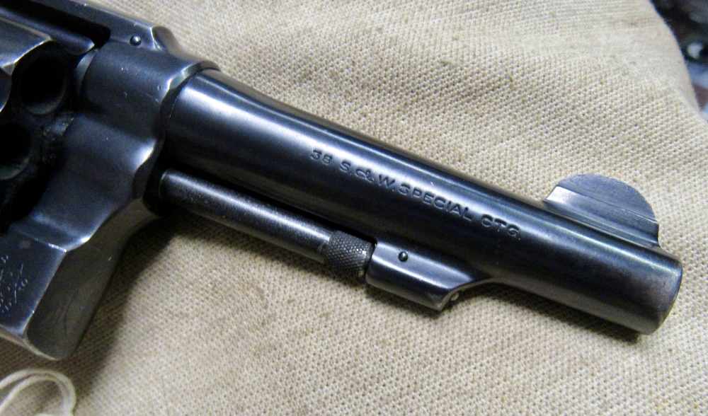 Smith & Wesson M&P 5 Screw .38 Special Revolver 1950 .01 NO RESERVE-img-6