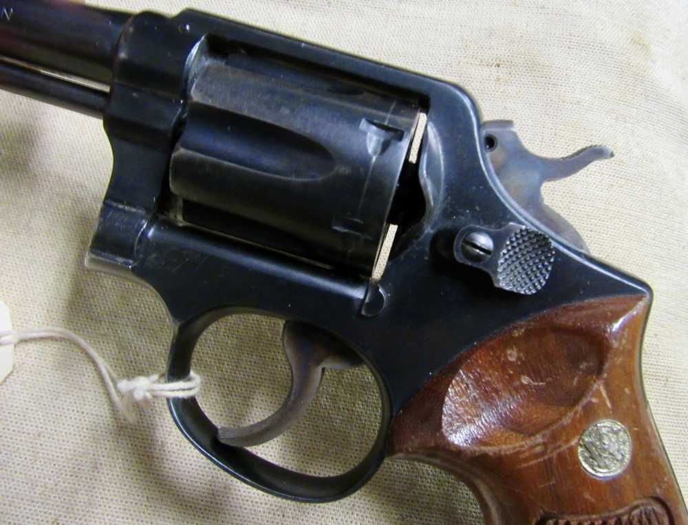 Smith & Wesson M&P 5 Screw .38 Special Revolver 1950 .01 NO RESERVE-img-2