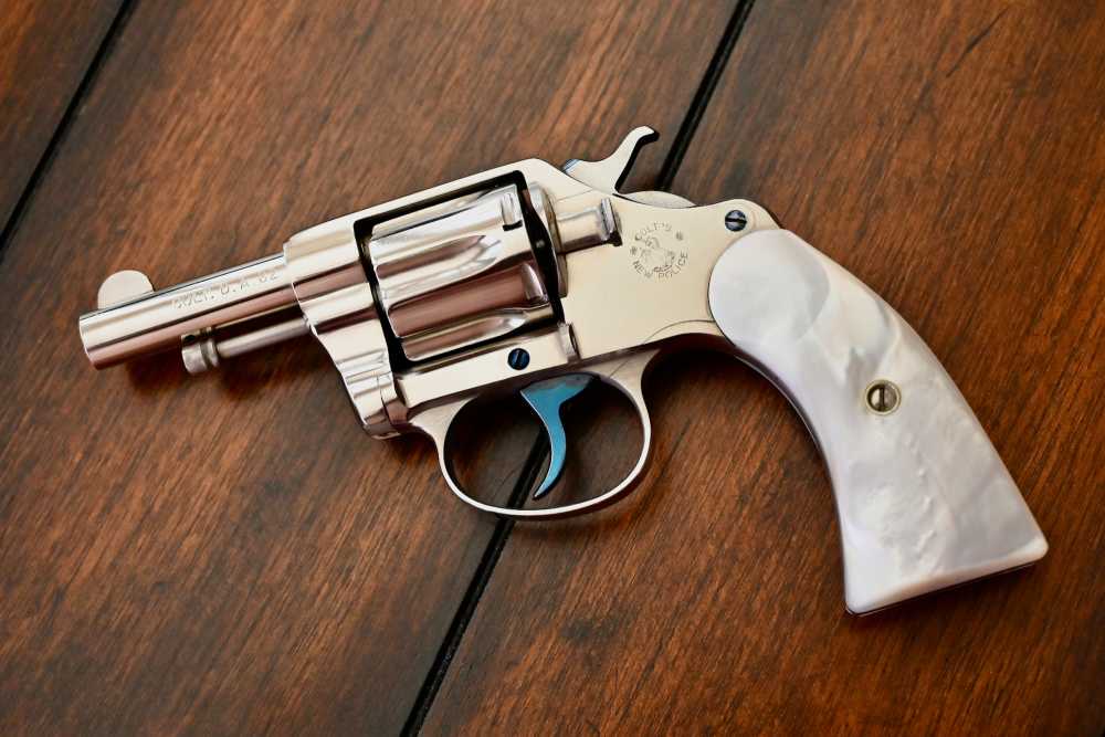 1903 Colt New Police .32 Colt 2.5" Nickel Pearl Stocks Collector-Grade!-img-5