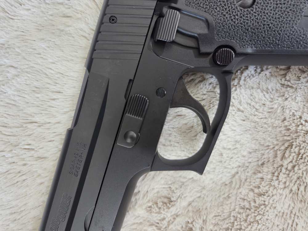 SIG Sauer P220 Pistol .45 ACP German-Marked Slide -img-12