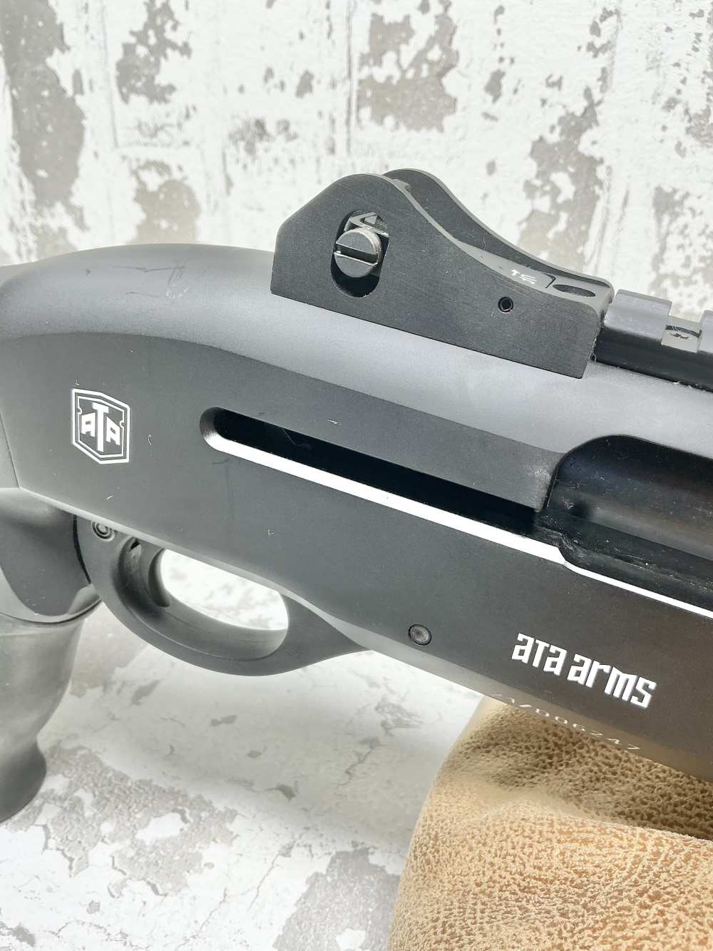 ATA Arms 12 GA Semi Auto Shotgun -img-12