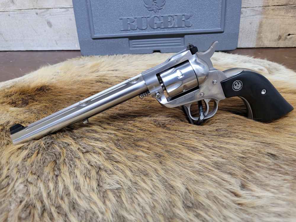 Used Ruger Single Six Hunter 22LR/Mag 7 1/2" bbl Great Condition! -img-2