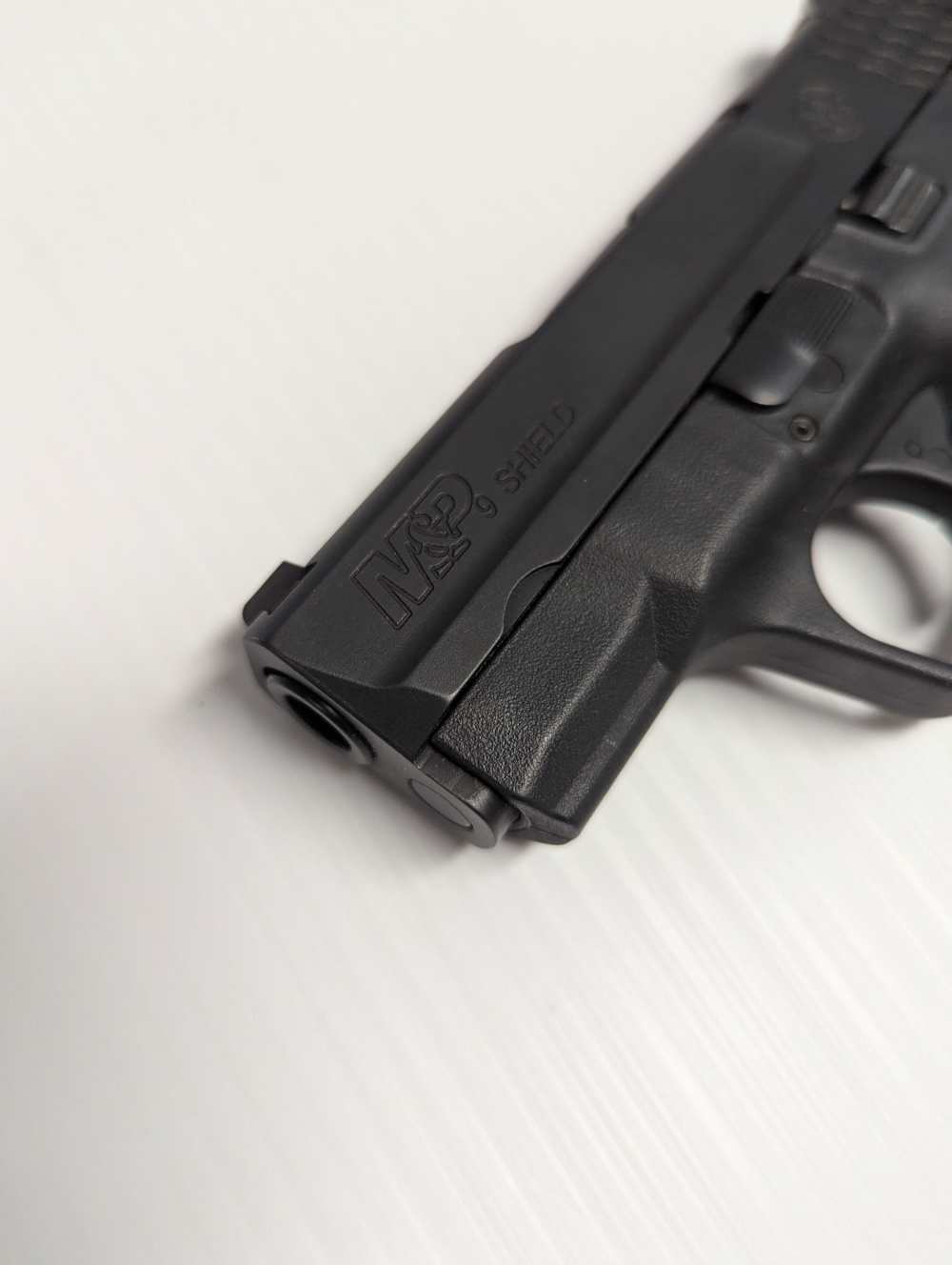 Smith & Wesson M&P 9 Shield 9mm-img-1