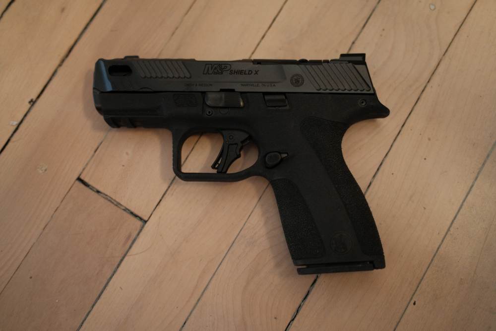 Smith & Wesson Shield X Carry Comp - Like New-img-3