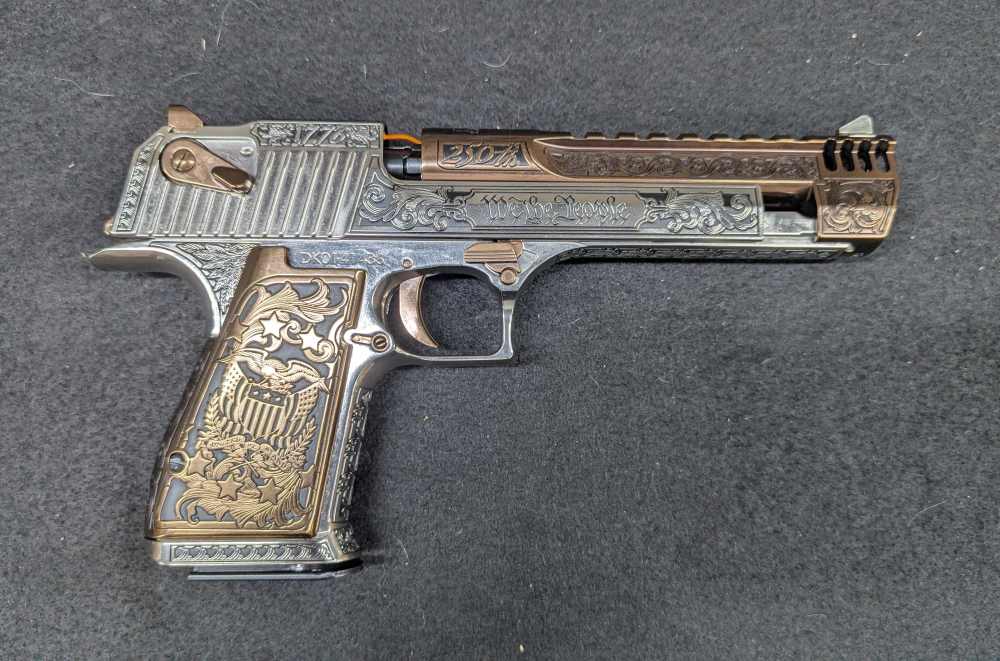 DESERT EAGLE 250 YEARS OF LIBERTY ONLY 100 MADE CUSTOM 50AE MAGNUM RESEARCH-img-1