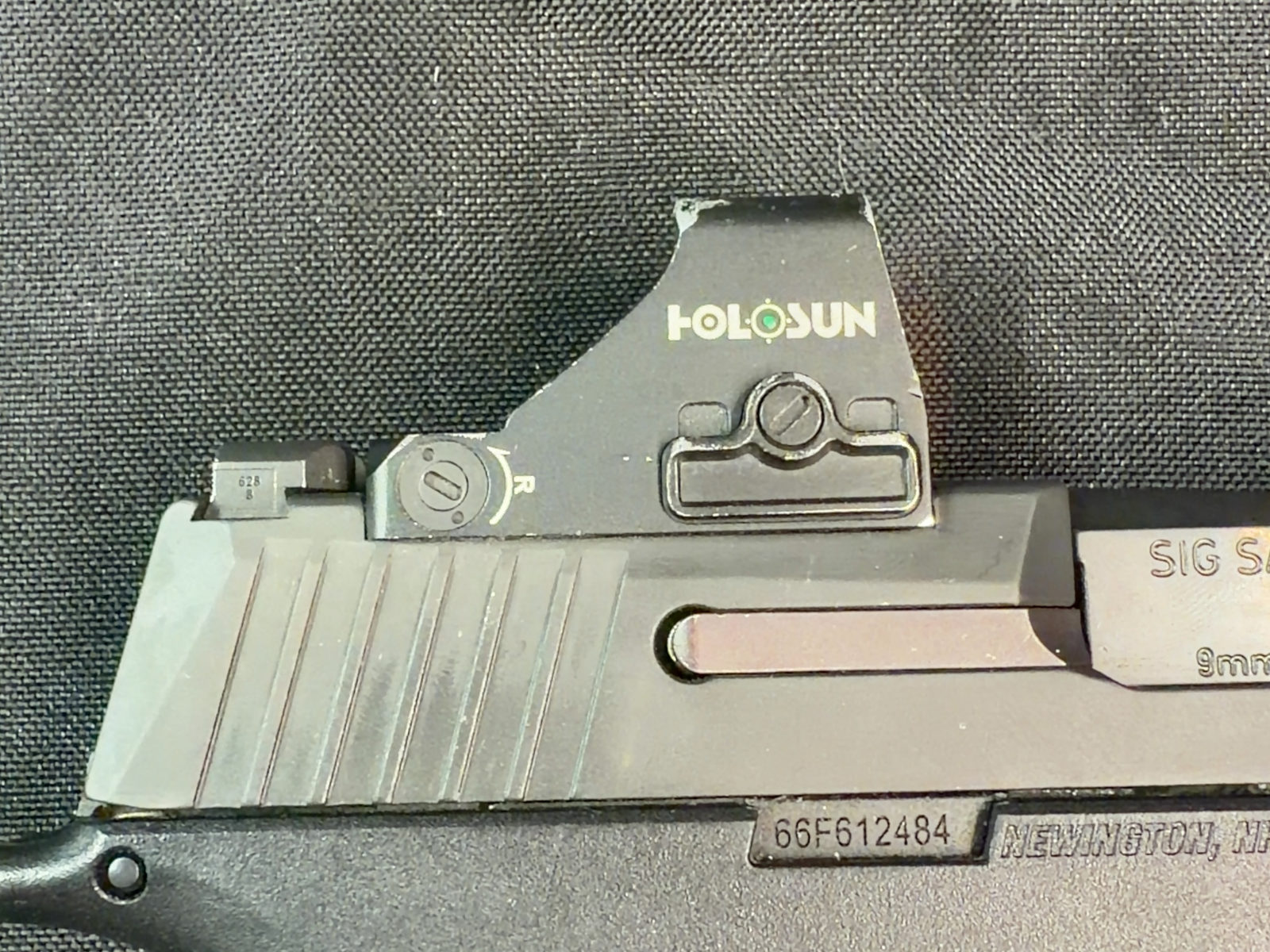 Sig Sauer P365 9mm Luger XMACRO-img-3