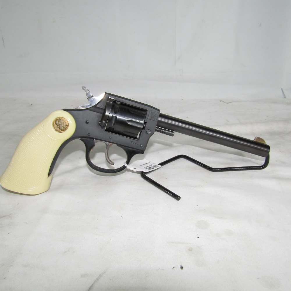 iver johnson-img-0