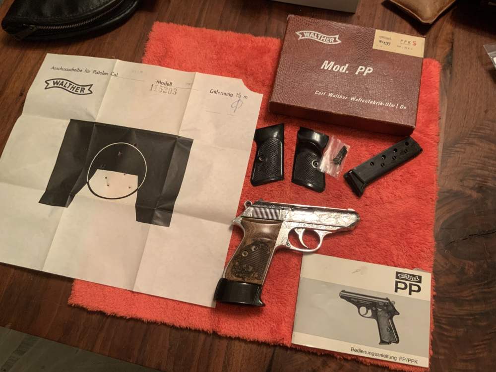 Walther PPKs .22 *MINT* Engraved 1969  Original Box, Manual, Test Target -img-1