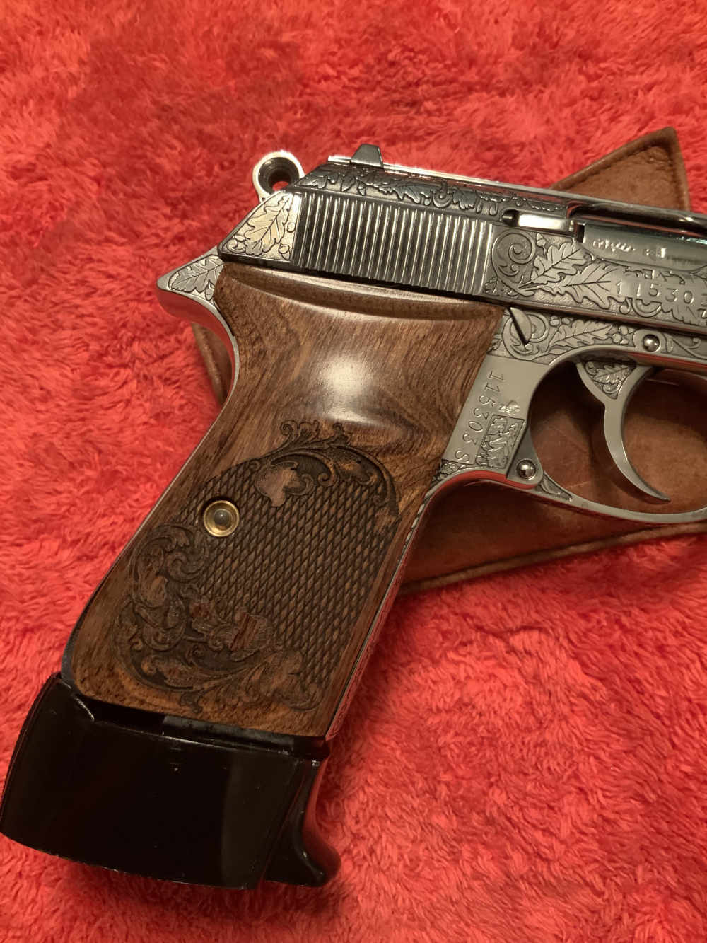 Walther PPKs .22 *MINT* Engraved 1969  Original Box, Manual, Test Target -img-17