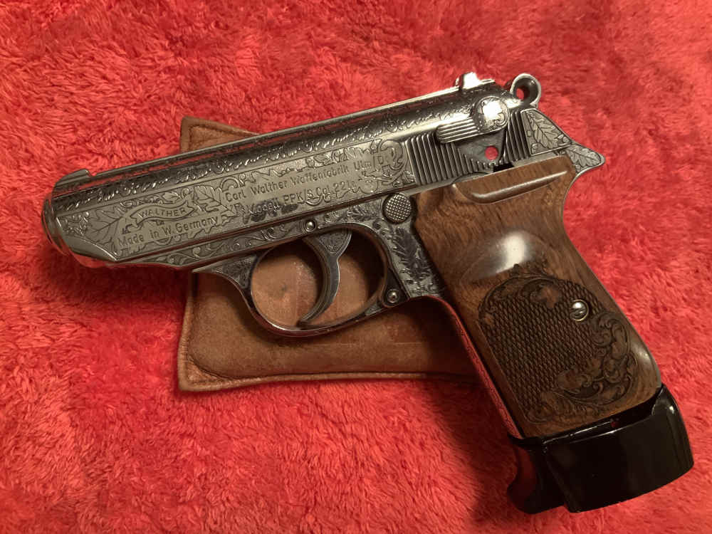 Walther PPKs .22 *MINT* Engraved 1969  Original Box, Manual, Test Target -img-19
