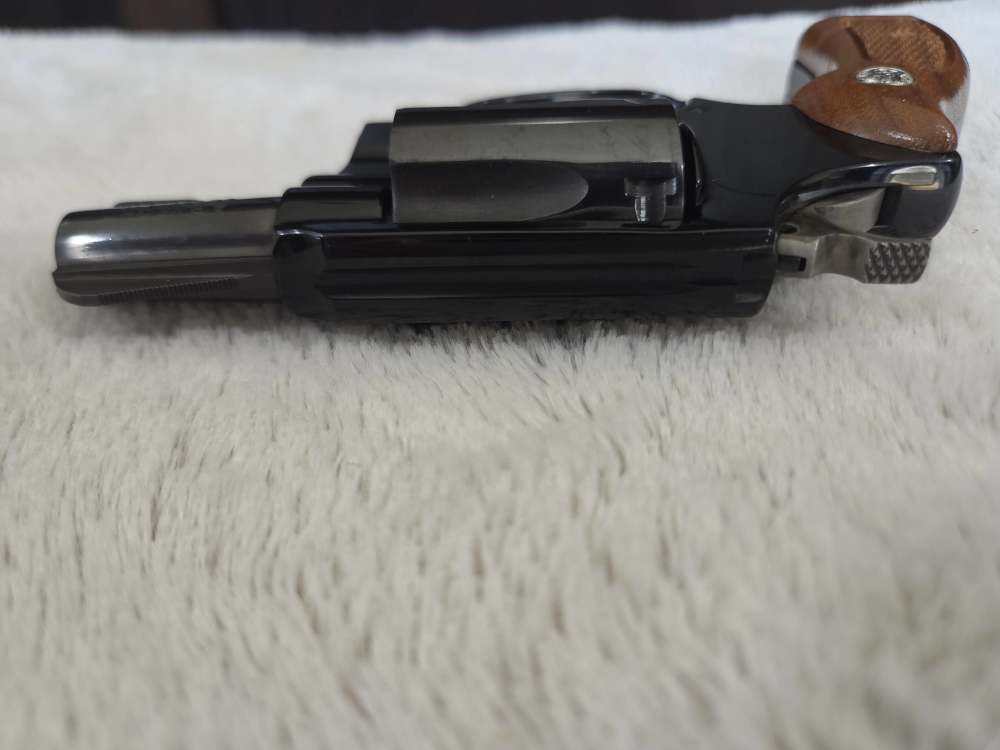 S&W Model 37 Airweight No Dash .38 Spl 2" Matching Box Near Mint-img-10