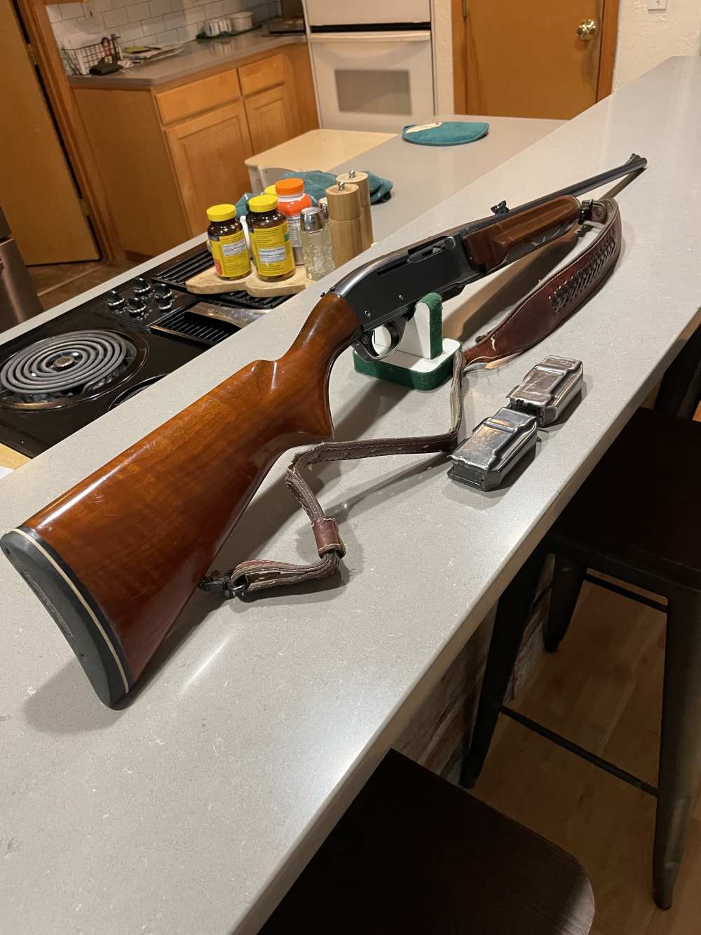 Remington Woodsmaster Mdl. 740 30-06 Sprg. 3-Mags-img-0