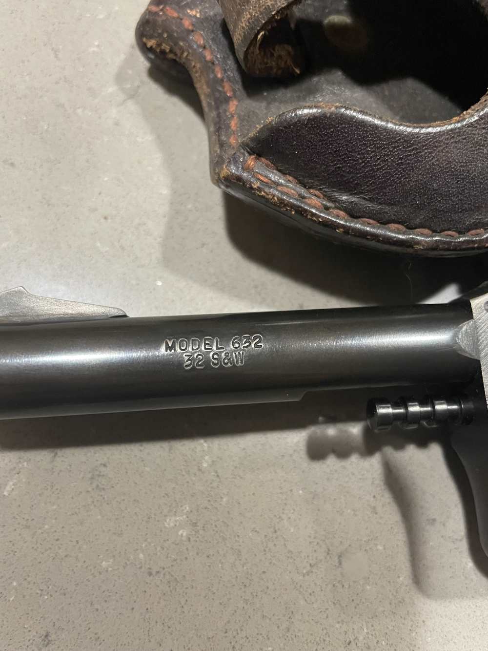H&R Mdl. 632 .32 S&W Revolver w/Holster-img-2