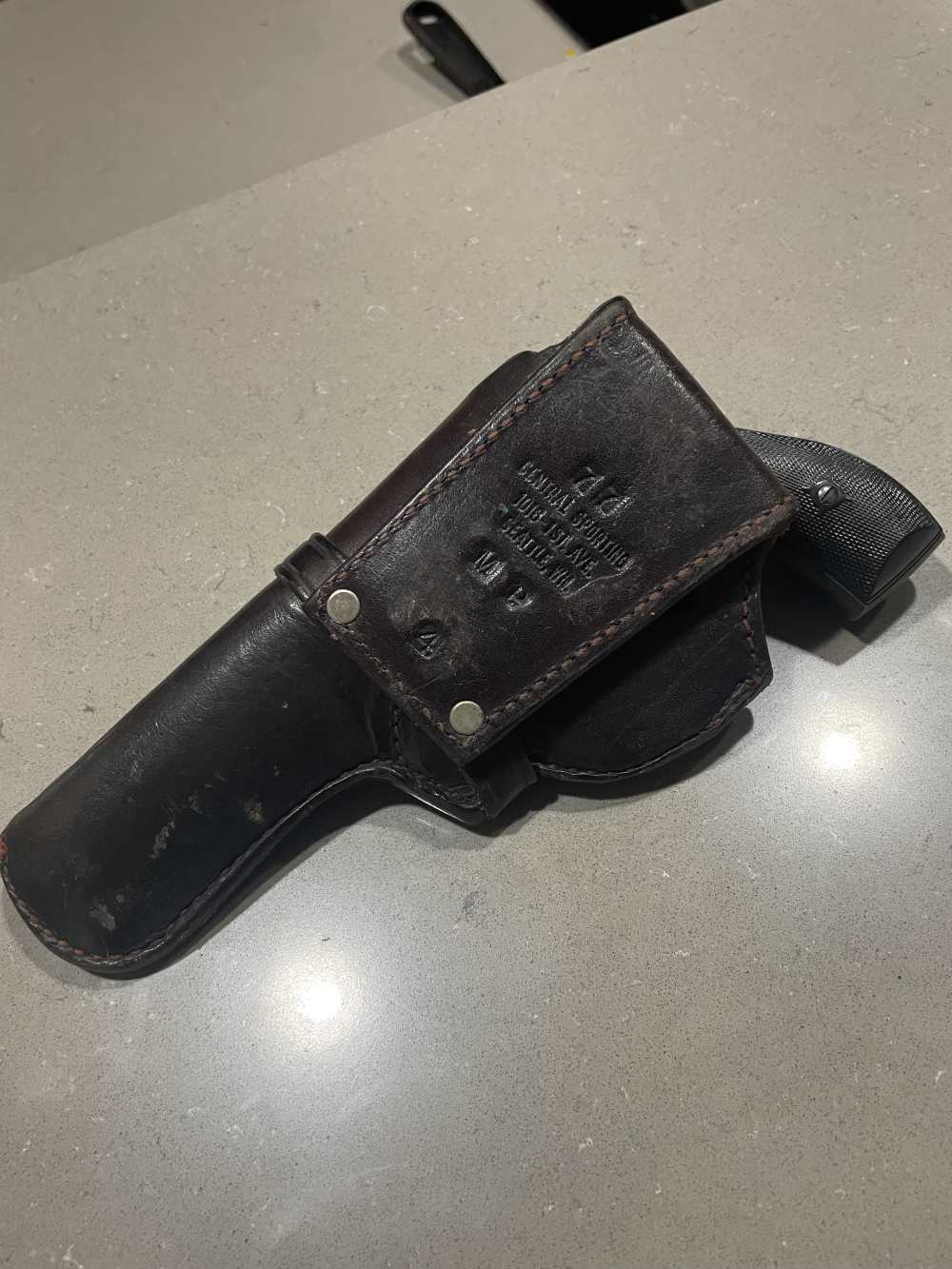 H&R Mdl. 632 .32 S&W Revolver w/Holster-img-9