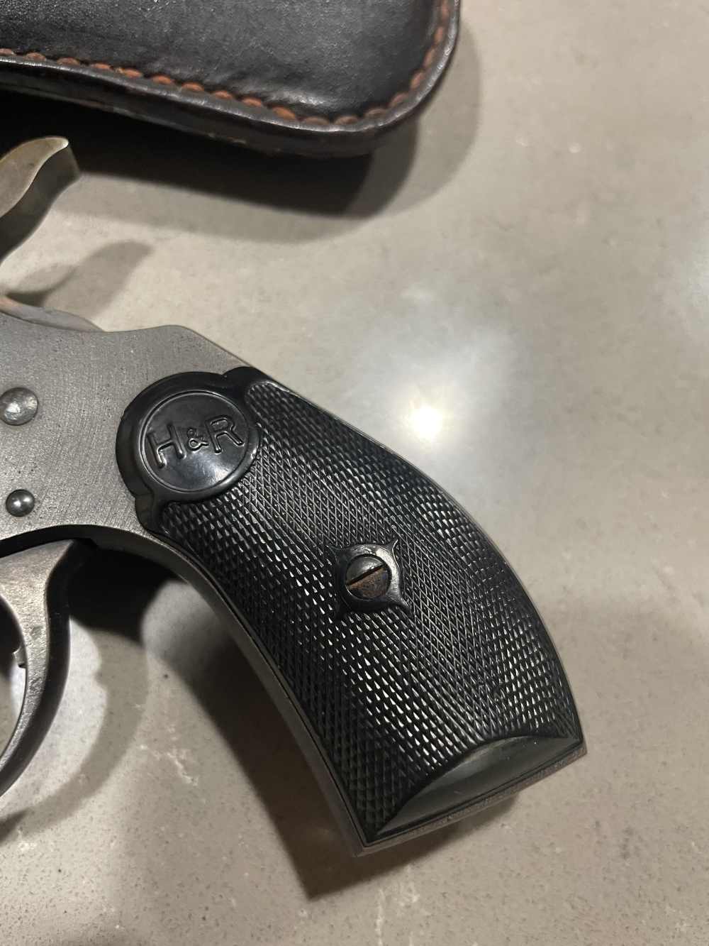 H&R Mdl. 632 .32 S&W Revolver w/Holster-img-4