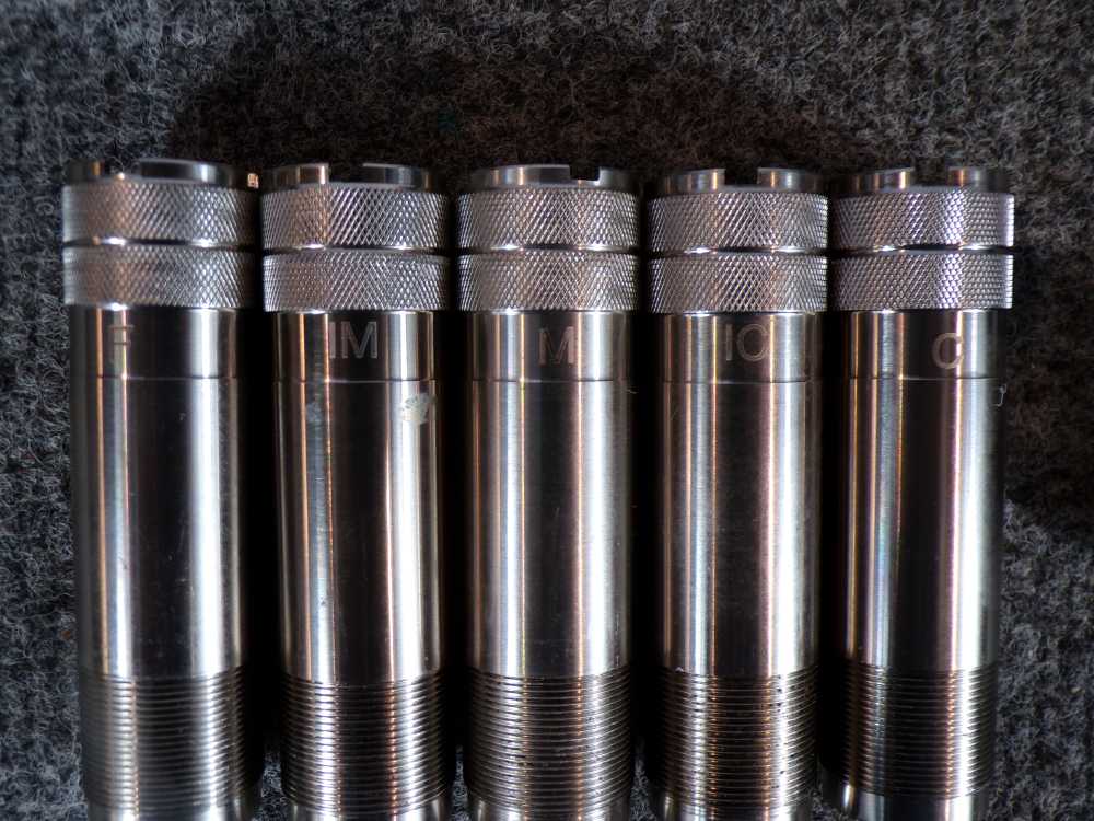 CZ All American Trap 12 GA 32" Vent Rib Ported 5 Chokes W/ Case Mint! -img-22