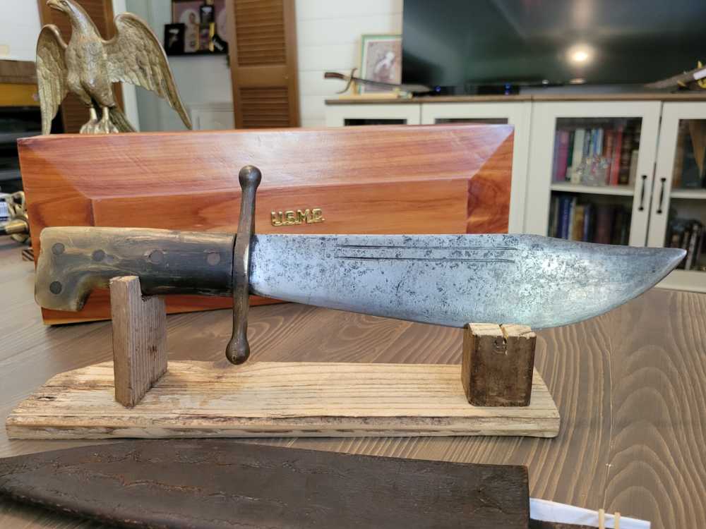 WWII Collins Legitimus V44 #18 Green Horn Bowie Knife w/Display Case & Shea-img-11